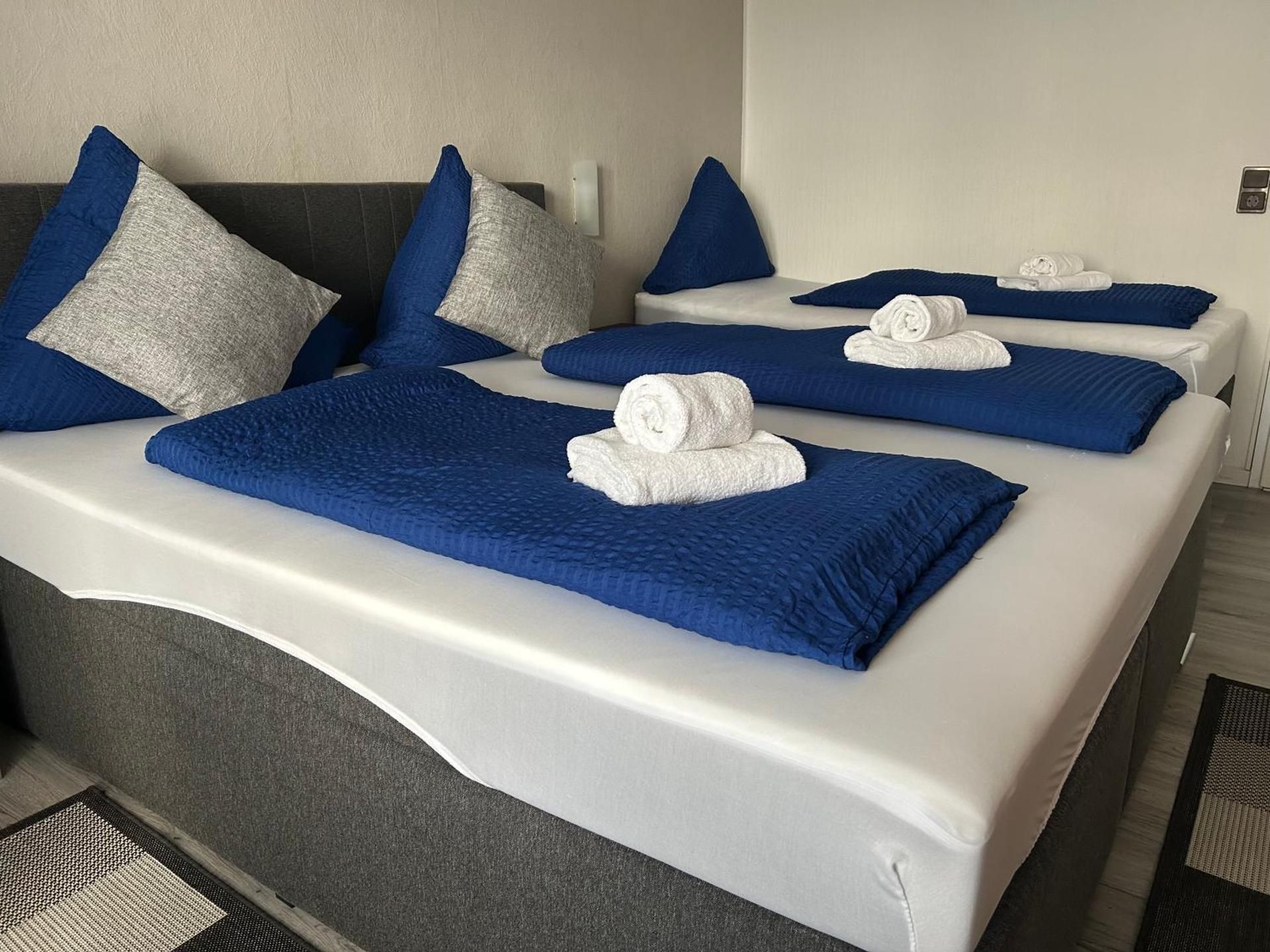 Triple Room with Balcony