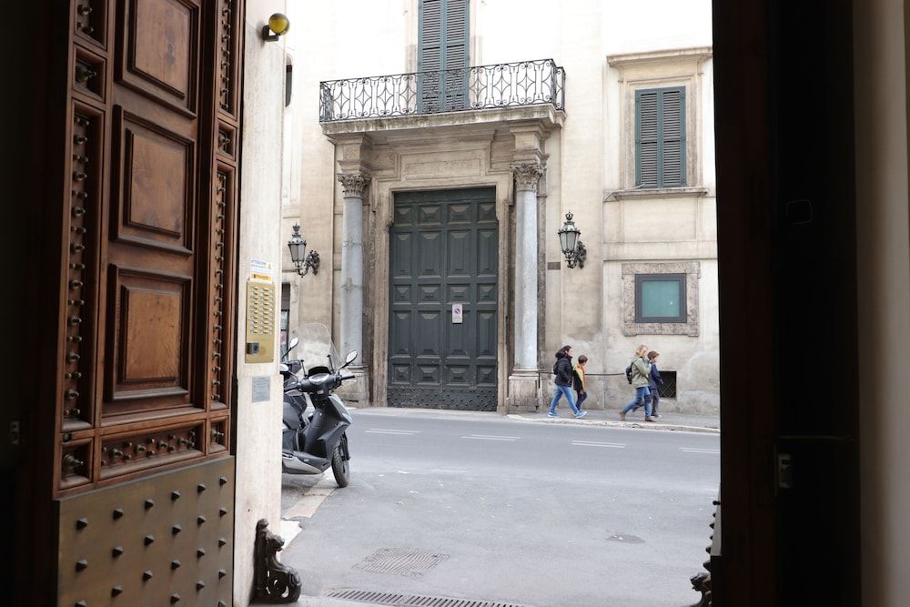 undefined Trevi suites B&B 3