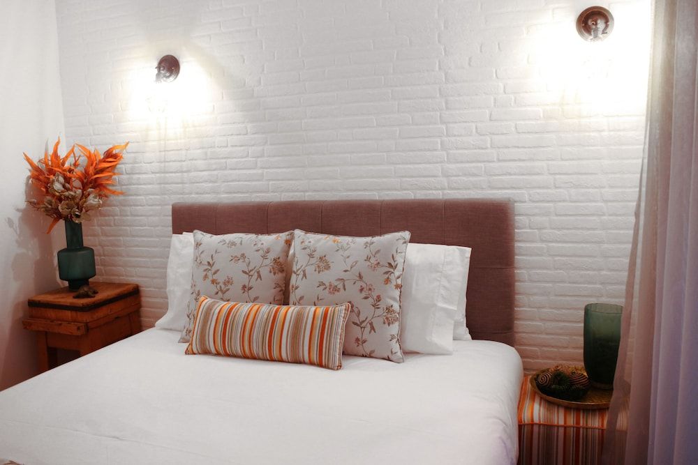 Storytellers Villas Deluxe Apartment, 2 Bedrooms, Garden View (1) 2