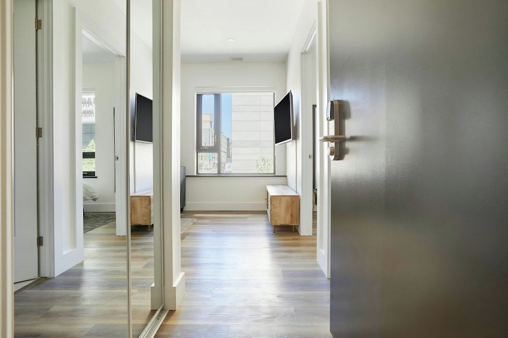 undefined Sonder by Marriott Bonvoy The Elm Apartments Downtown 9