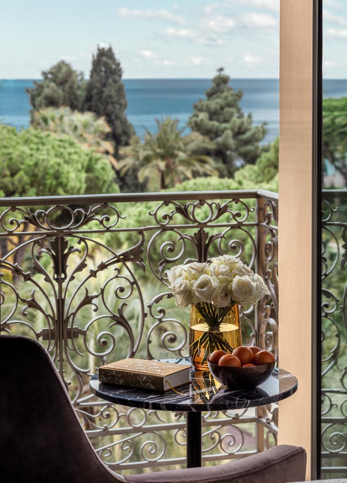 Junior Suite Garden View with Balcony