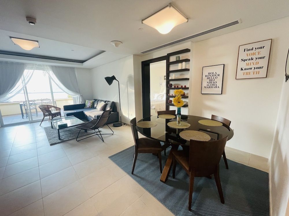 VB22 & VB23 by Qatar Coral Superior Apartment 5