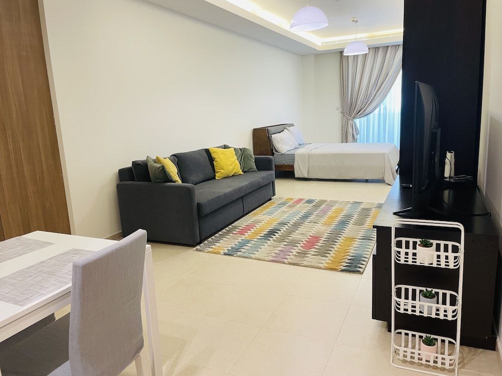 VB22 & VB23 by Qatar Coral Premium Studio, Tower 14