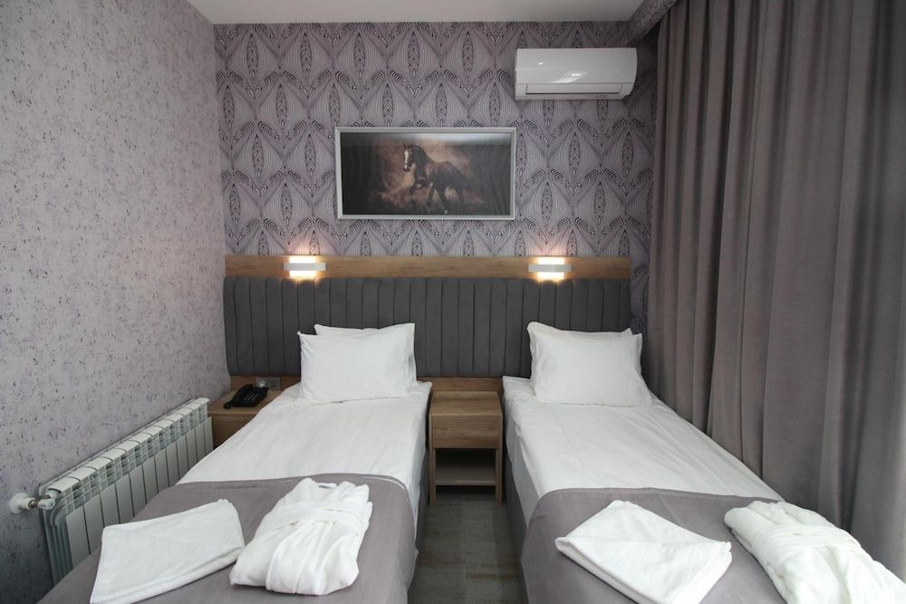 Home Suites Baku - Halal Hotel Superior Double Room, 1 King Bed 13
