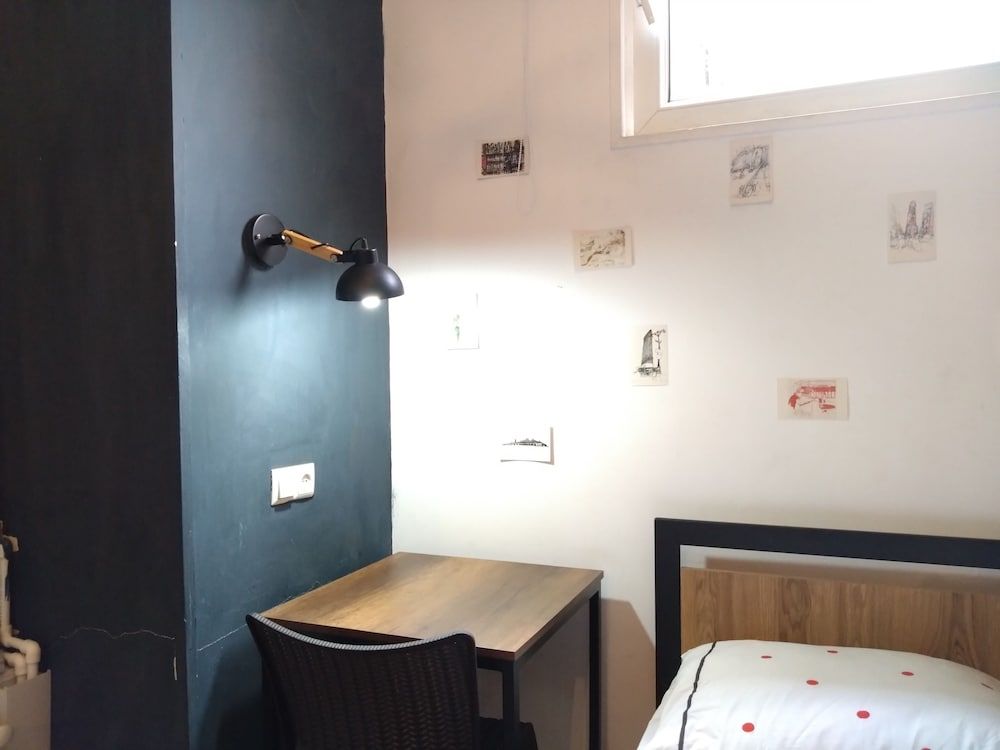 Moosica Hostel Economy Double Room, 1 Double Bed 9
