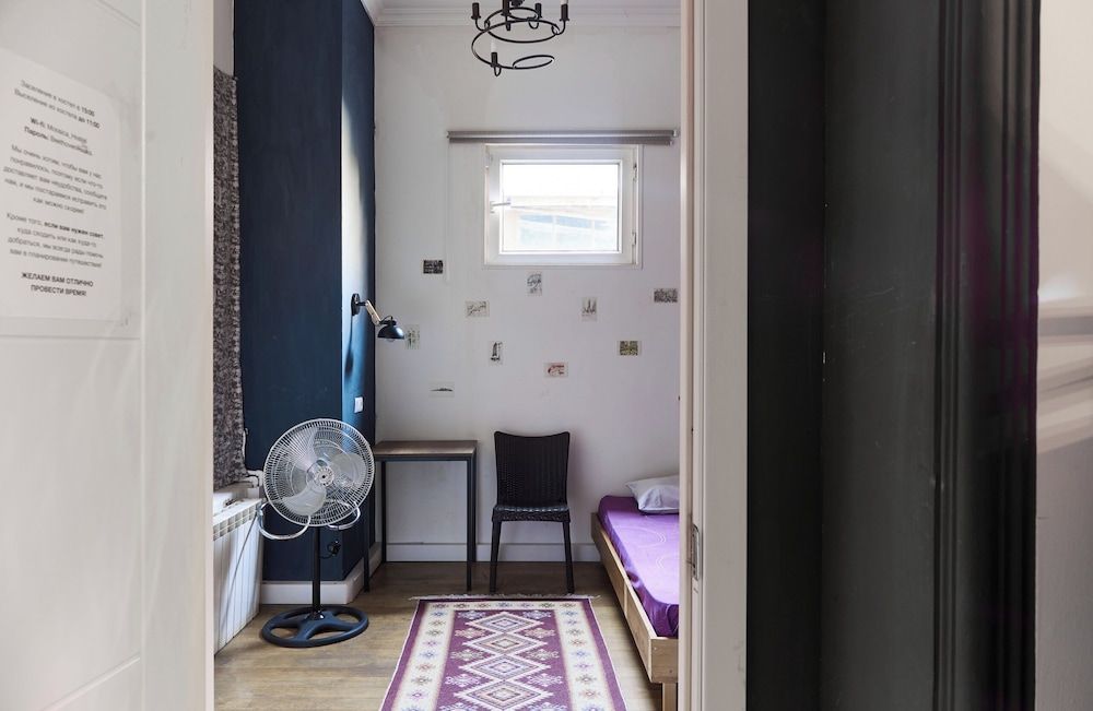 Moosica Hostel Economy Double Room, 1 Double Bed 4