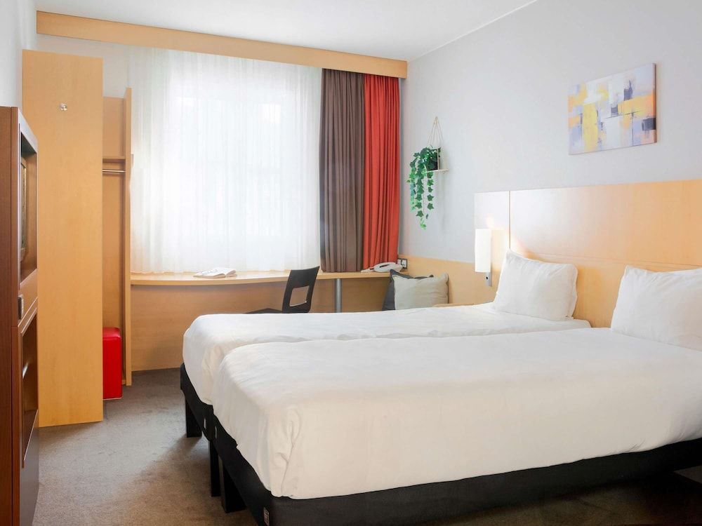 Twin Room, 2 Twin Beds
