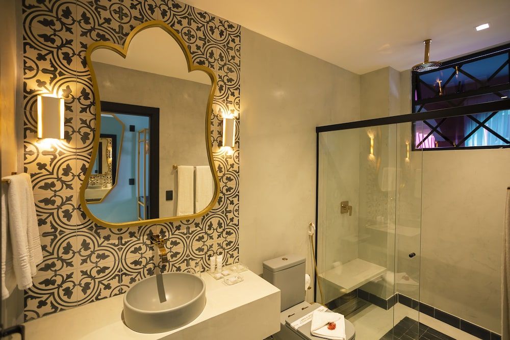 Exotica Boutique Hotel Deluxe Suite, Ocean View 9