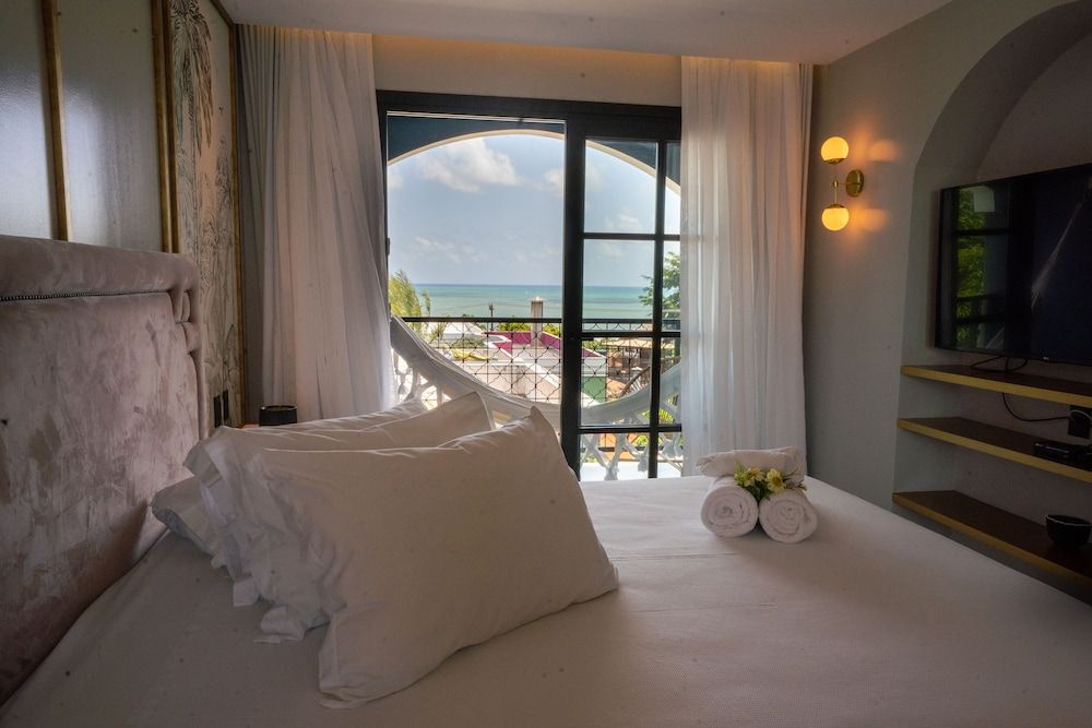 Exotica Boutique Hotel Superior Suite, Sea View 3