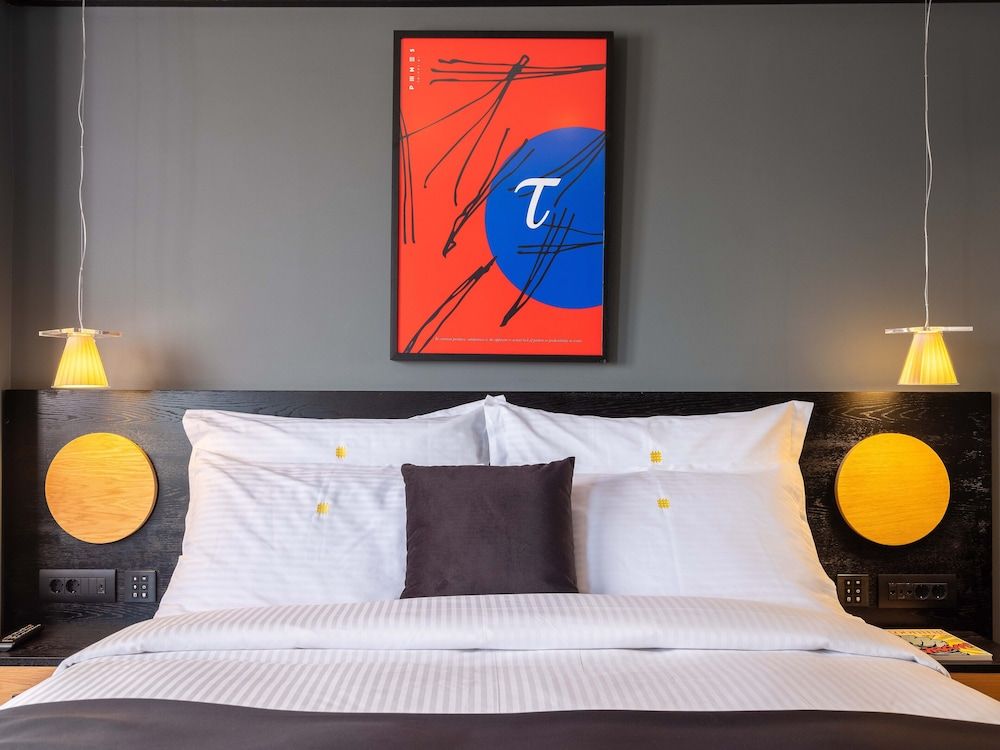 3 Pines Design Living 3 Bedroom Supreme Penthouse