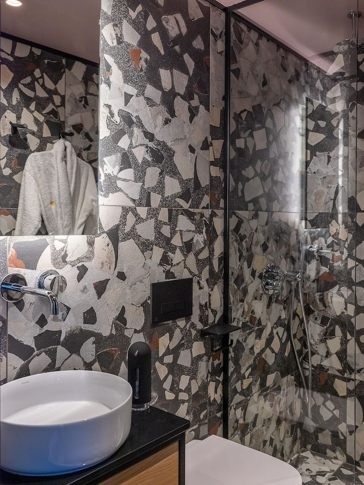 3 Pines Design Living Signature Penthouse Suite 11