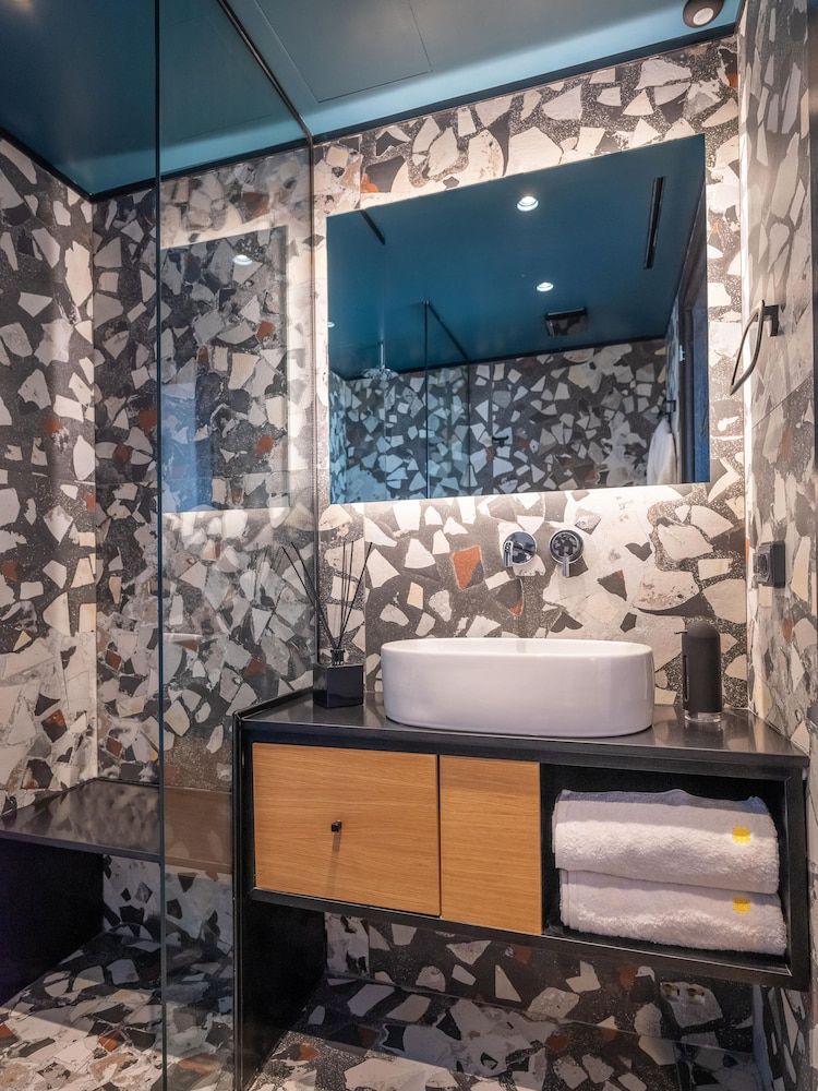 3 Pines Design Living 3 Bedroom Supreme Penthouse 11