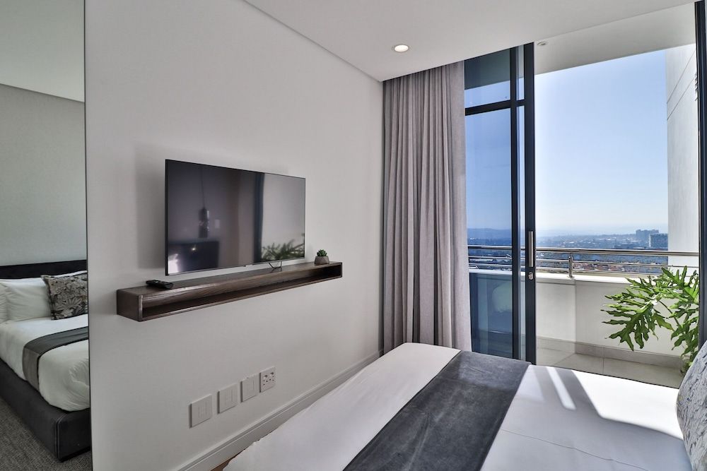 Reserved Suites Illovo Deluxe Studio 7