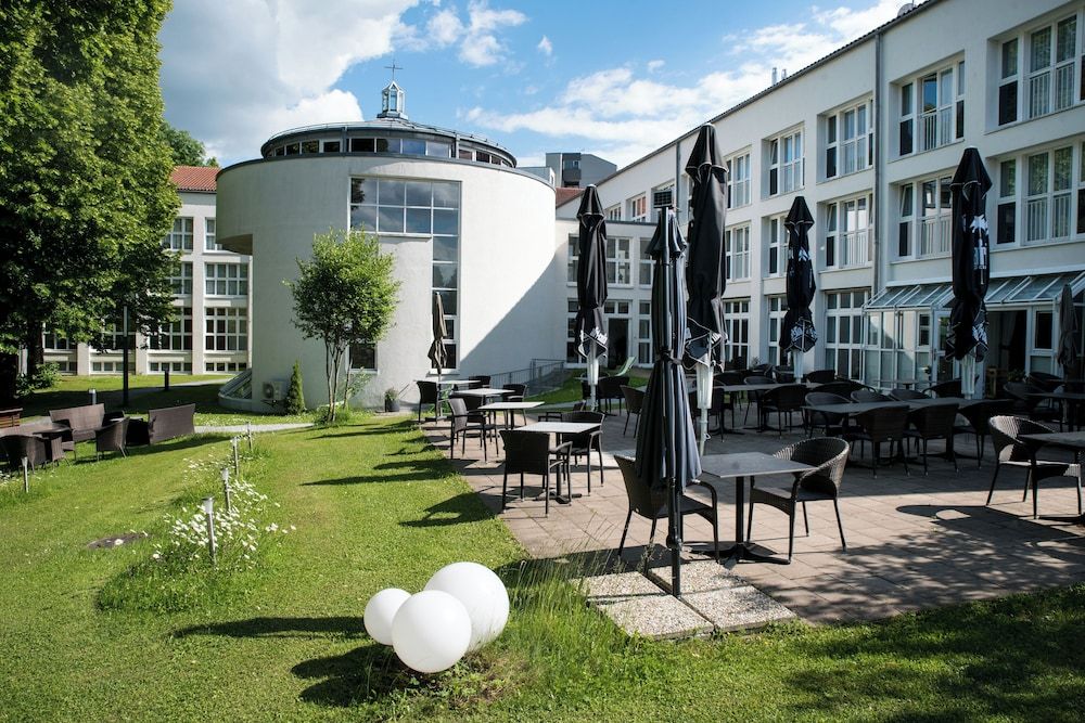 Sundeck