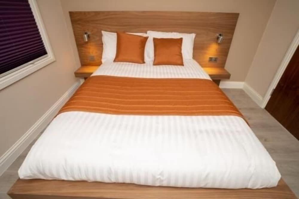 Eagle Hotel Classic Double Room 3