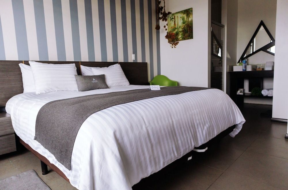 La Cima del Valle Hotel Standard Single Room, 1 King Bed