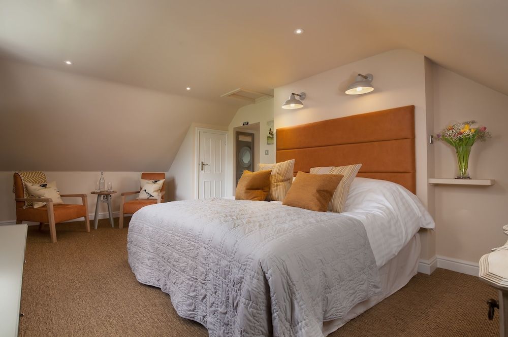 Mill End Hotel Superior Room, 1 King Bed 2