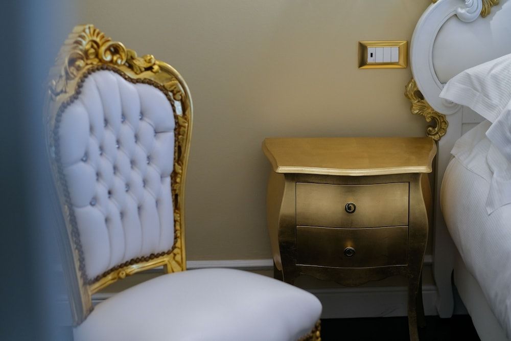 B&B Kingsman Superior Twin Room 7