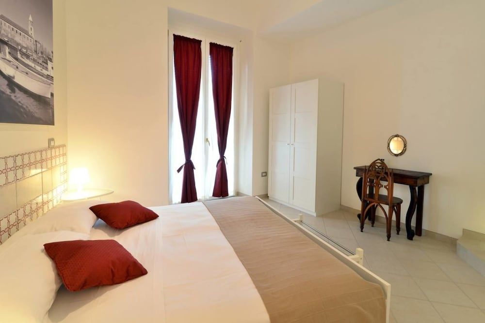 undefined Santi e Saraceni 8