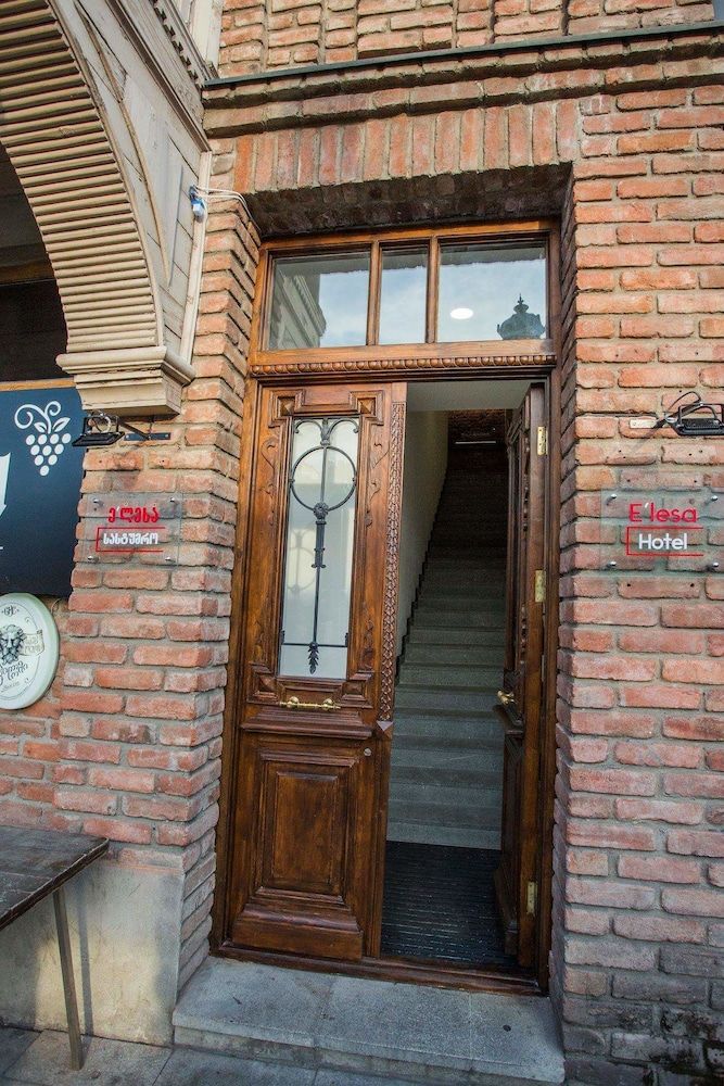 undefined Hotel Elesa 8