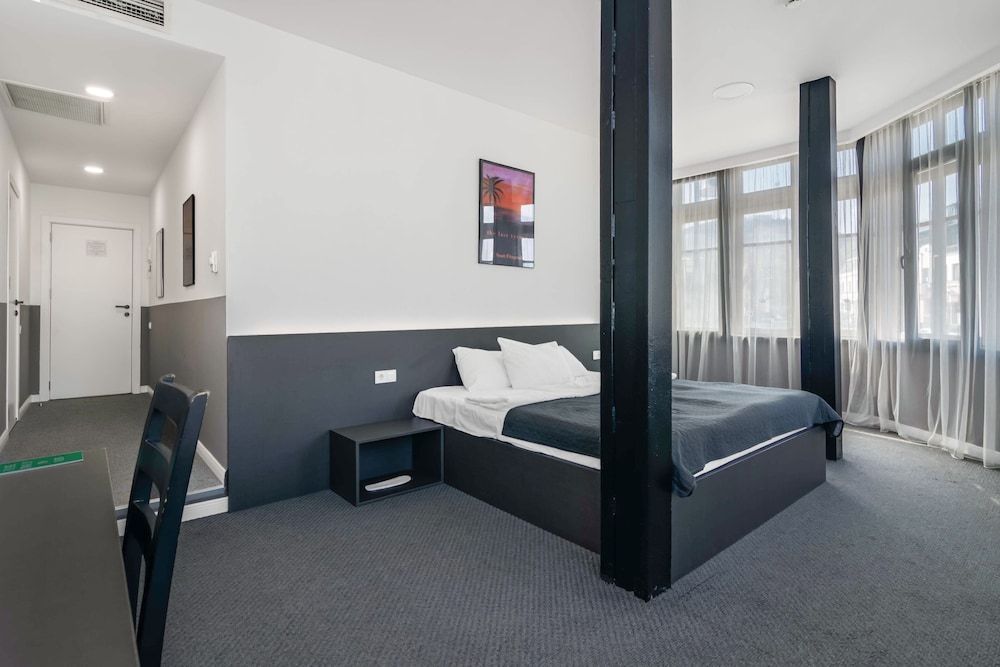 Hotel Elesa Superior Double Room