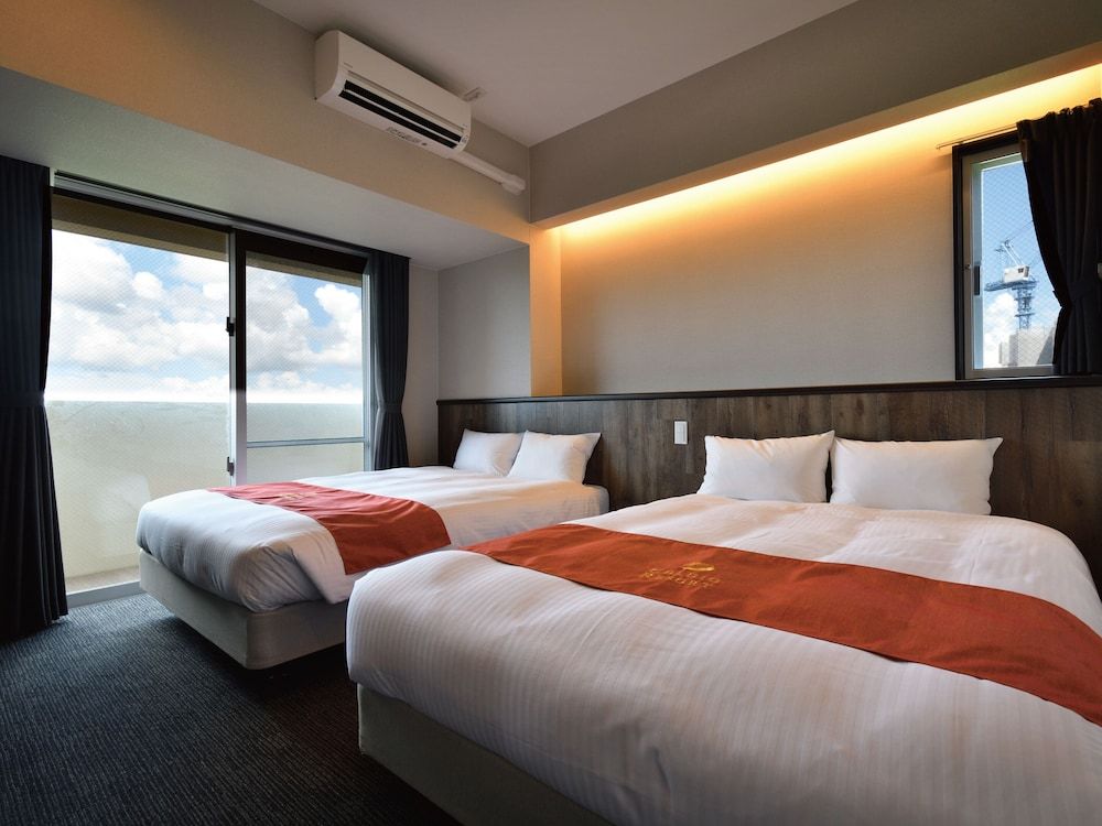 [Upper Floor] Royal Suite Condo, Non Smoking