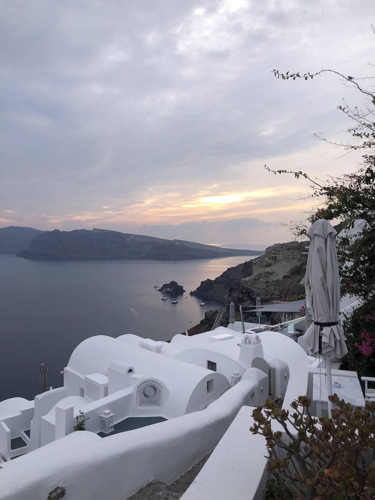 undefined Oia Memories Suites 8