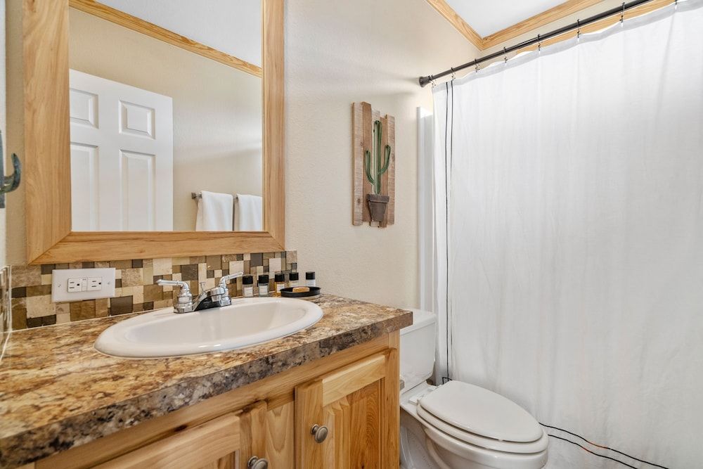 The Hideout Golf Club & Resort Ranch House Cabin 4