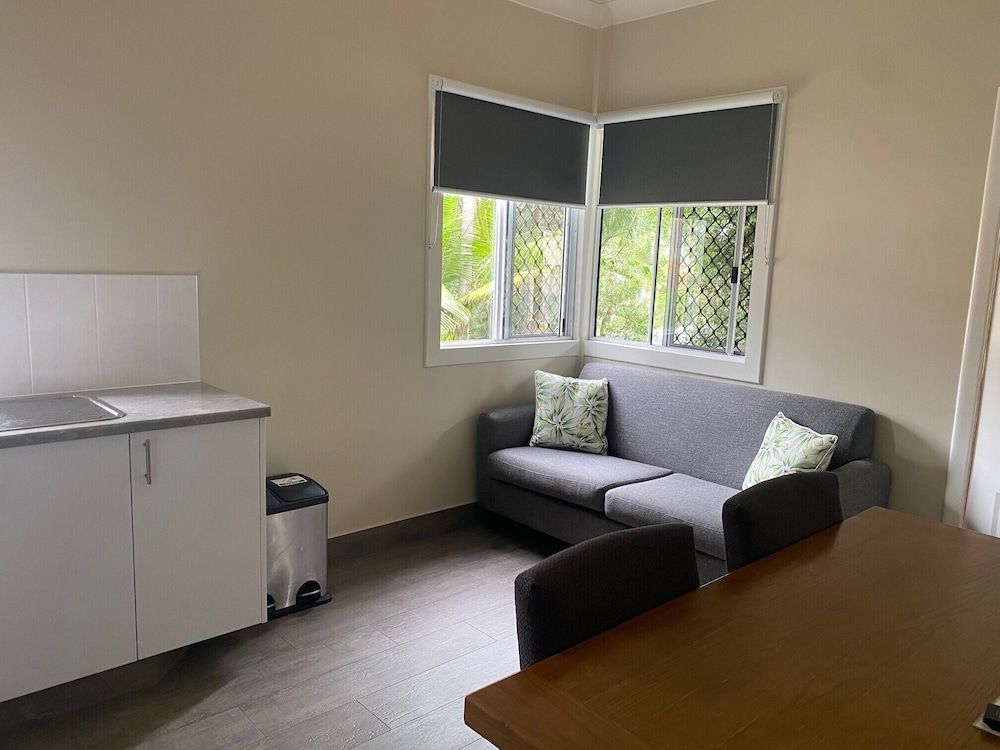 NRMA Atherton Tablelands Holiday Park Ensuite Cottage 3