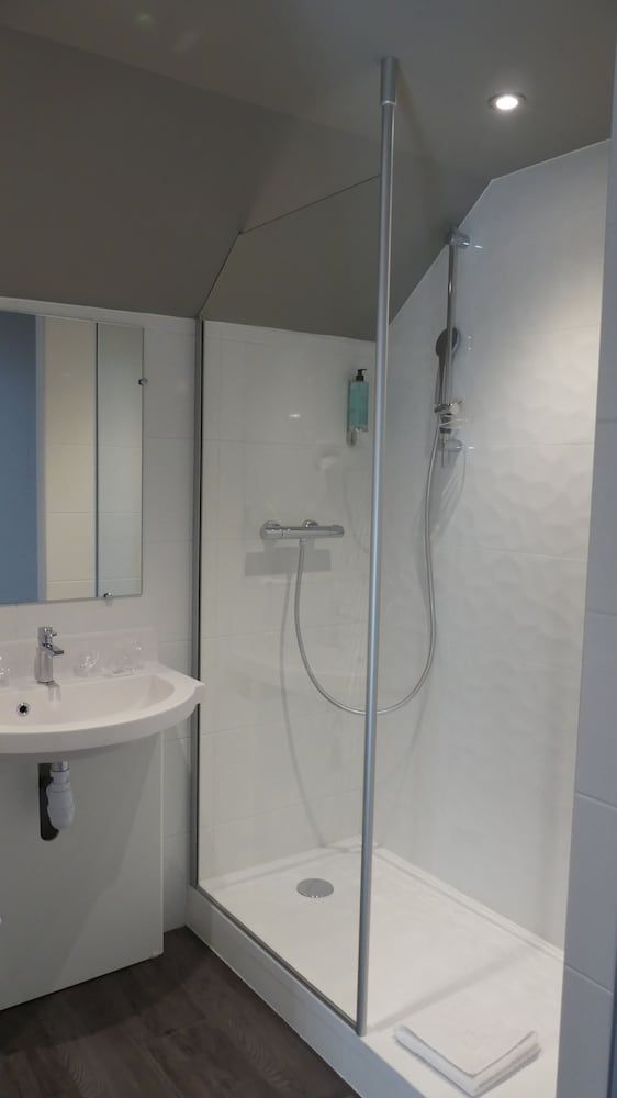 Break Hotel Family Room 4