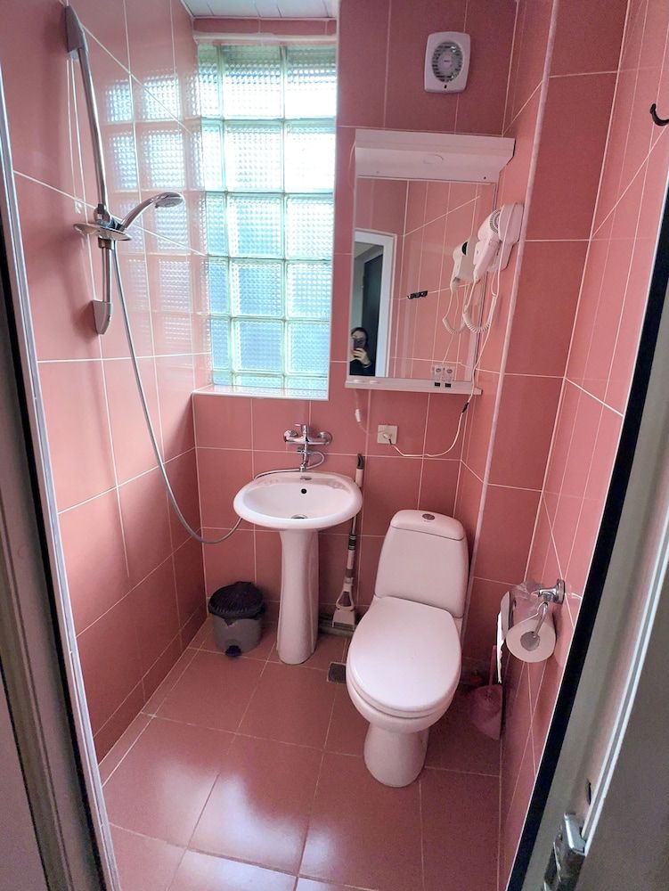 Qeroli old town Economy Double or Twin Room 9