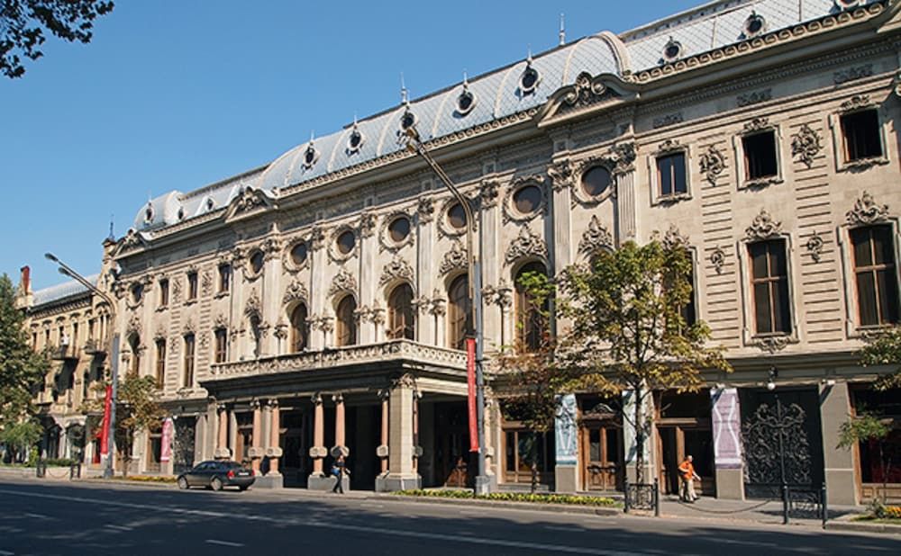 undefined Qeroli old town 7