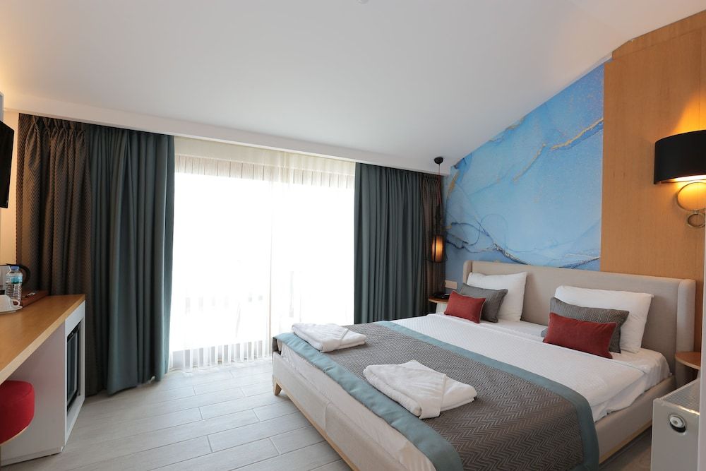 Çalcalar Hotel Standard Room 6