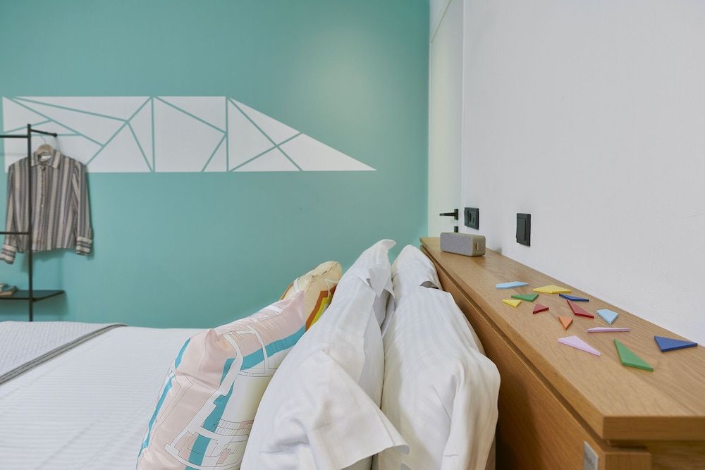 Mosaikon - Hostel Standard Double Room, Balcony 2