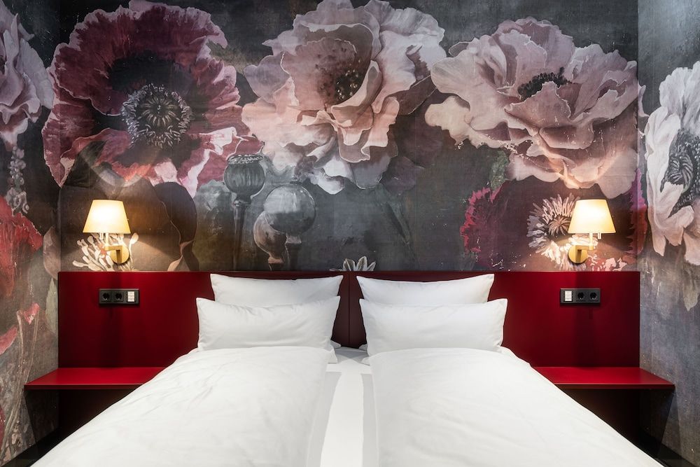 Laurichhof Suite Honey-Mohn