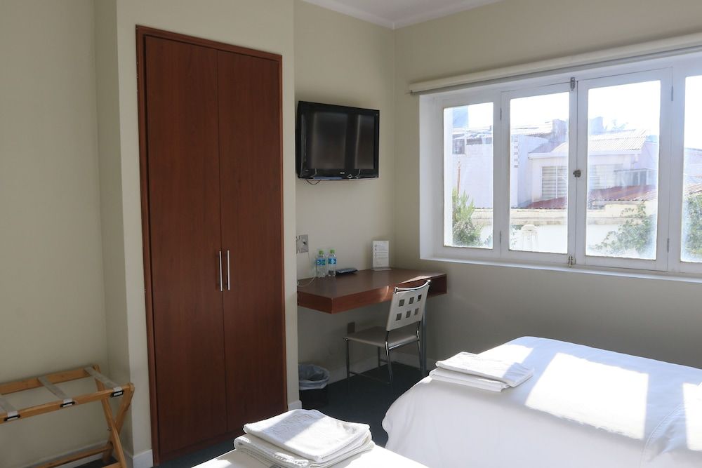 Casa Fusión Twin Room 5