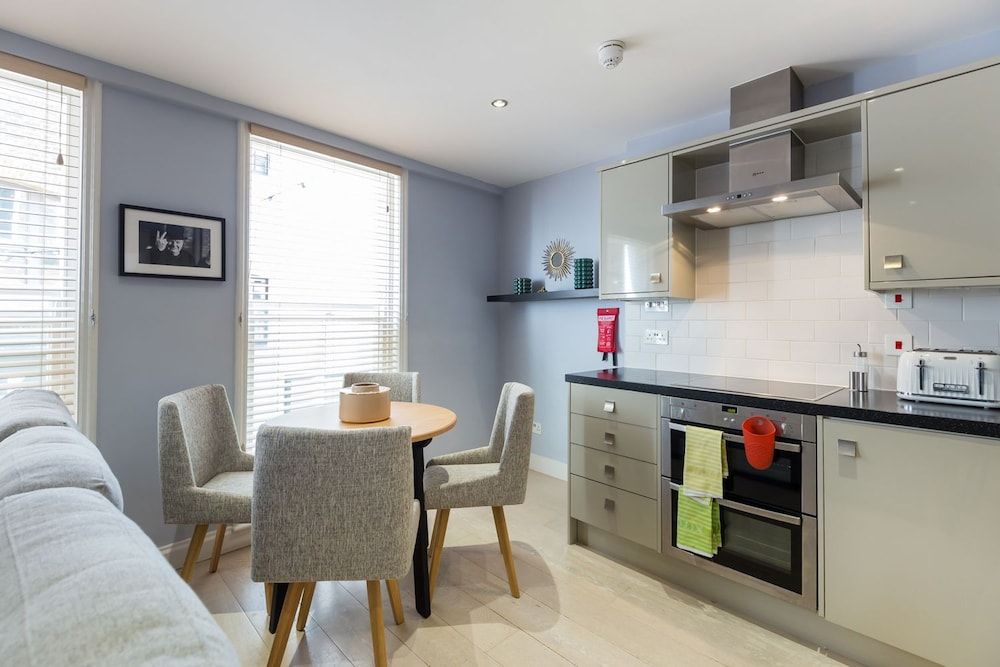 Urban Chic - Covent Garden Deluxe Apartment, 1 Bedroom 19