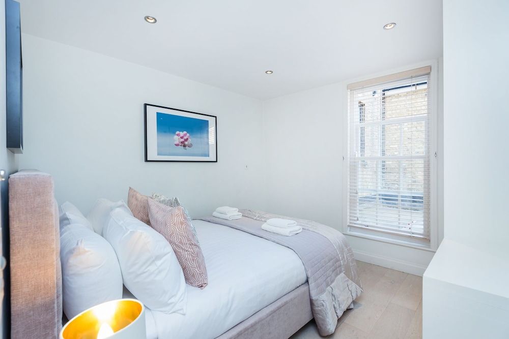 Urban Chic - Covent Garden Deluxe Apartment, 1 Bedroom 8