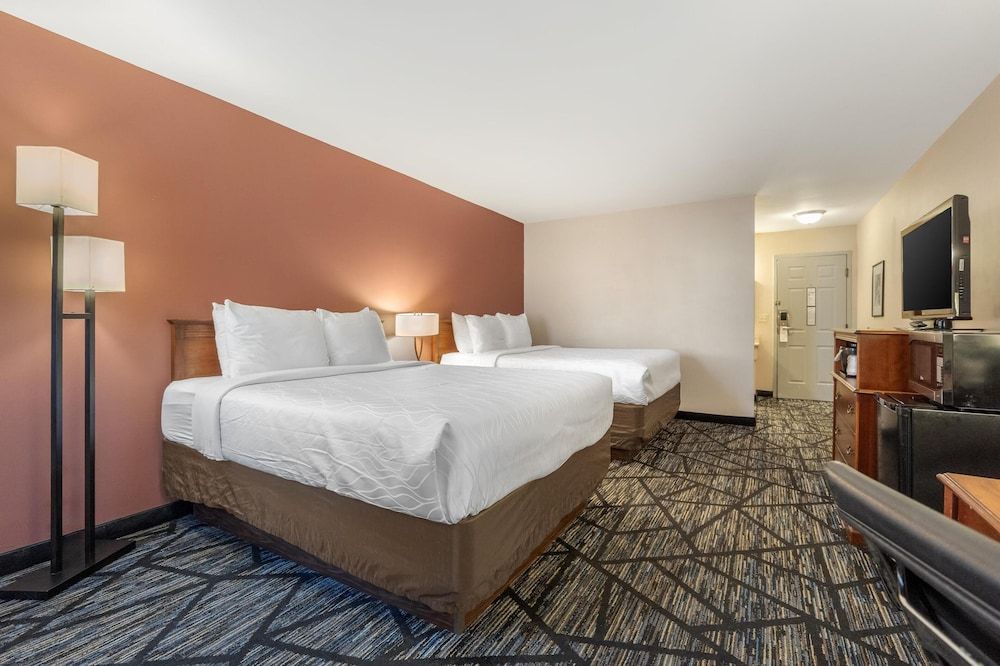 Standard Room, 2 Queen Beds, Non Smoking, Refrigerator & Microwave