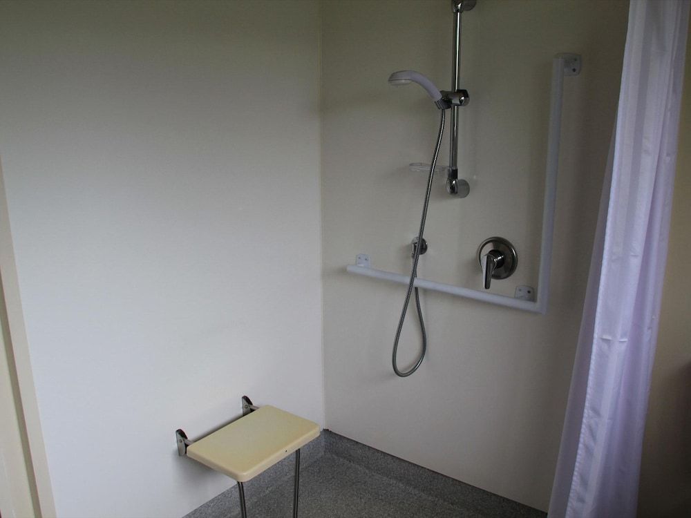 Bassingers Motor Lodge Studio 7