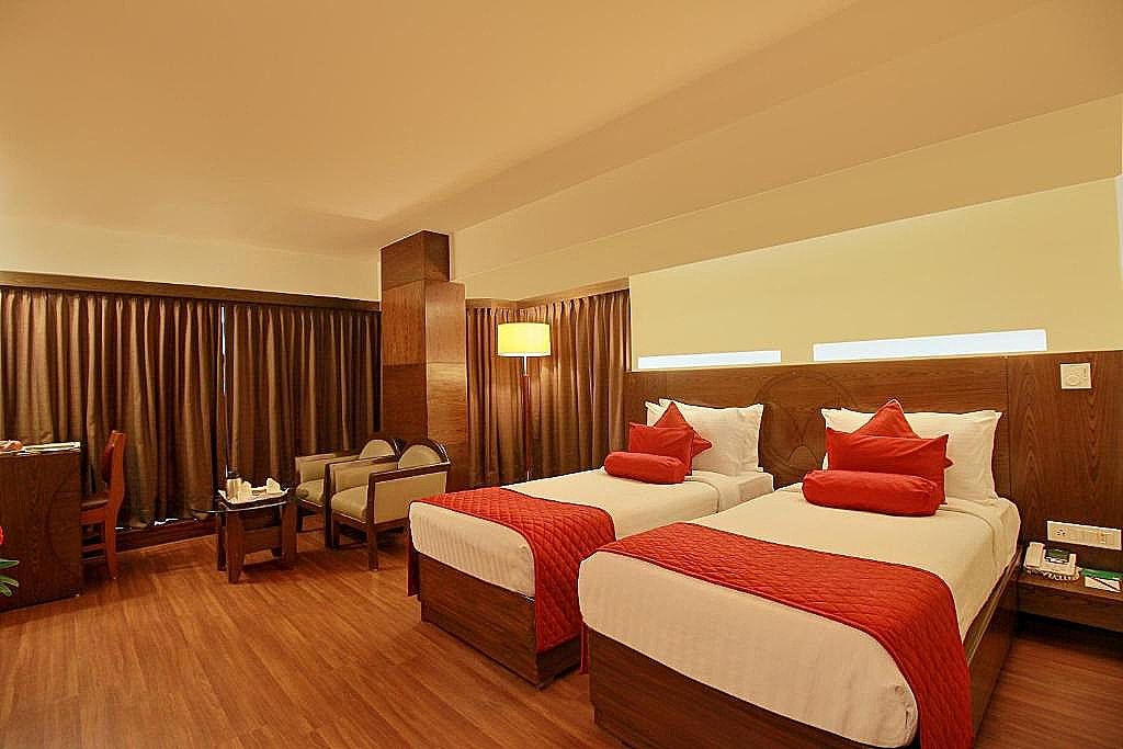 Monarch Brigade Road Executive Room 10