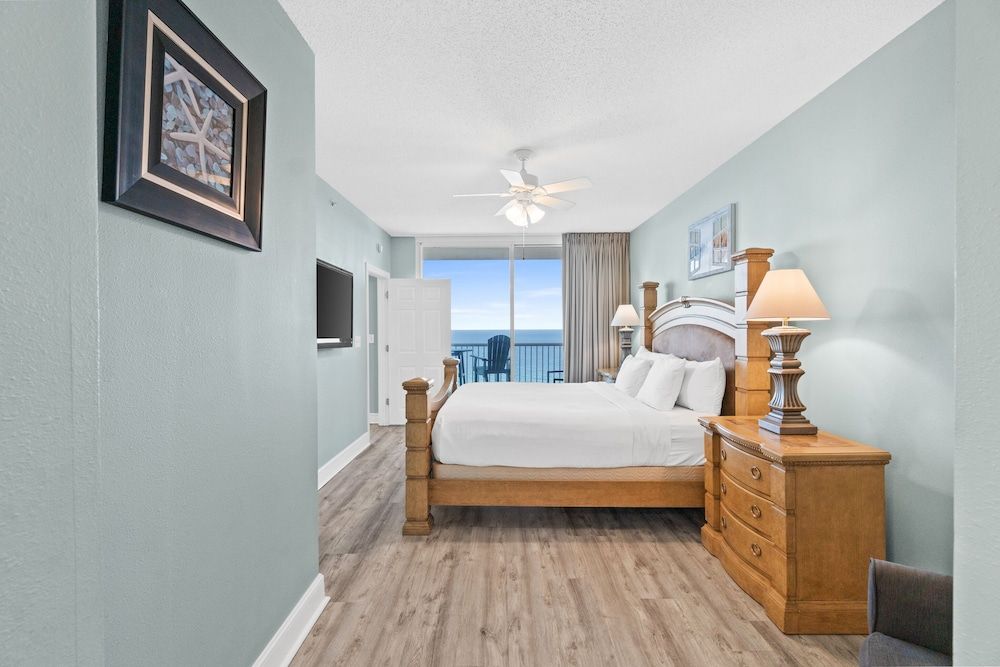Condo, 3 Bedrooms, Sea View (2-1704)