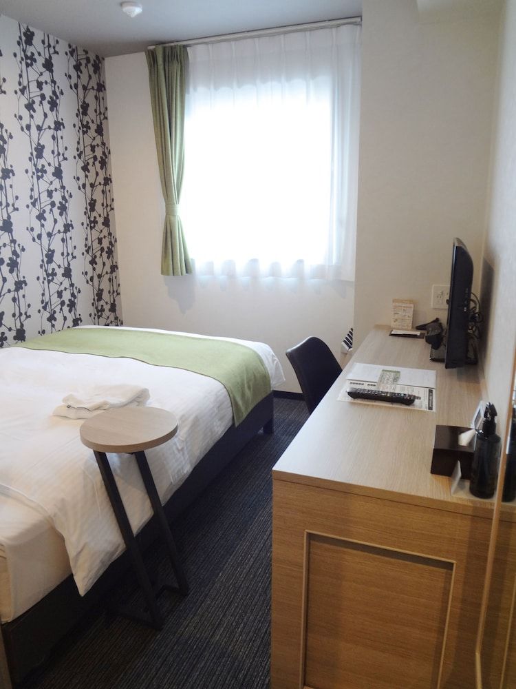 Semi-double Room, Non-smoking