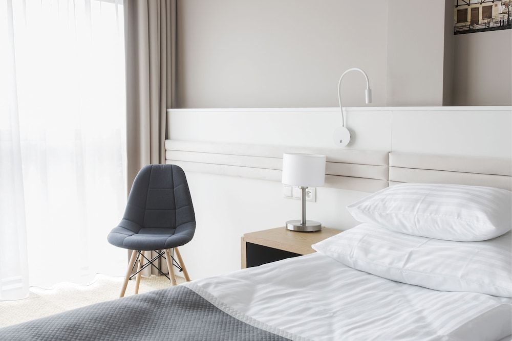 undefined Hotel Platan 6