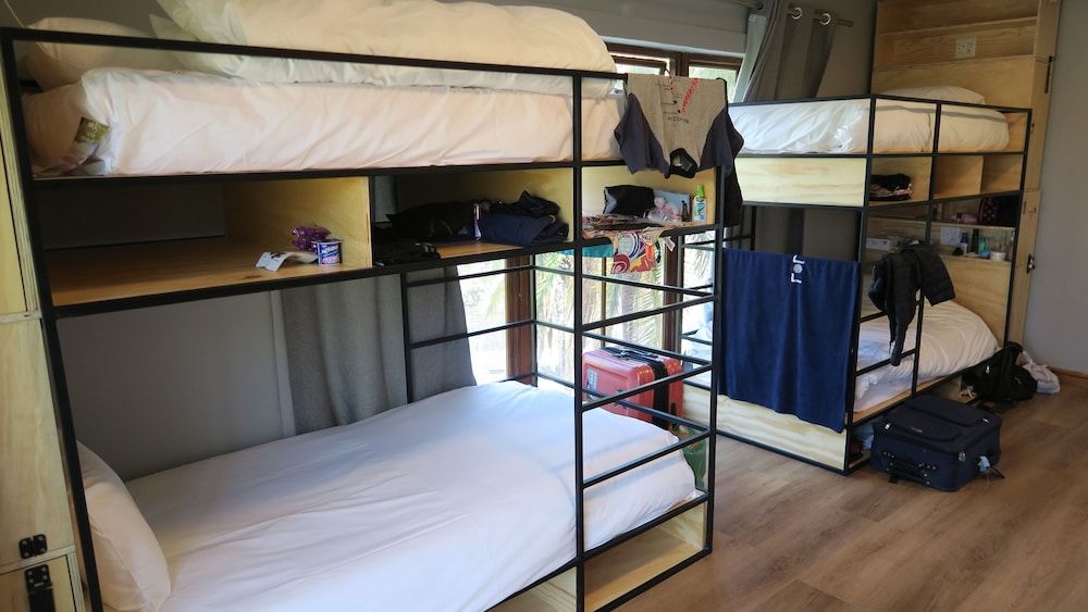 Atlantic Point Backpackers Shared Dormitory (8 Bed Female Dorm) 3