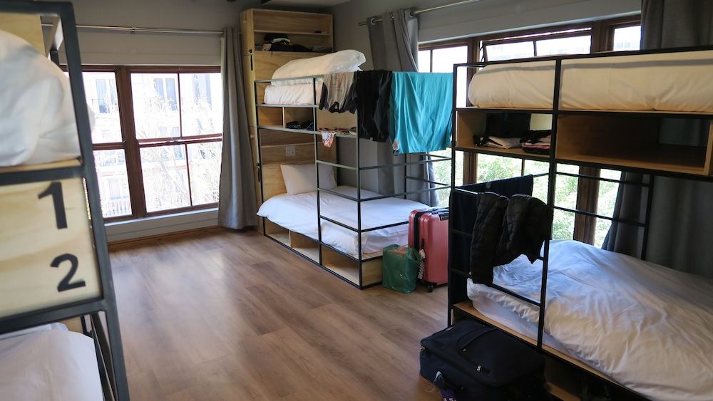 Atlantic Point Backpackers Shared Dormitory (8 Bed Female Dorm) 5