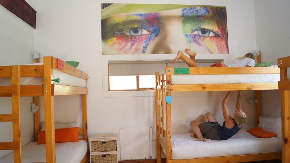 Atlantic Point Backpackers Shared Dormitory (8 Bed Female Dorm)