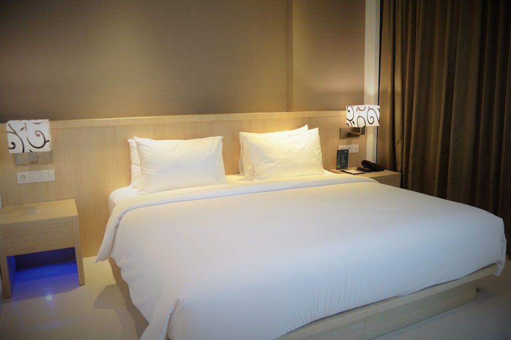 Hotel Santika Gresik Suite
