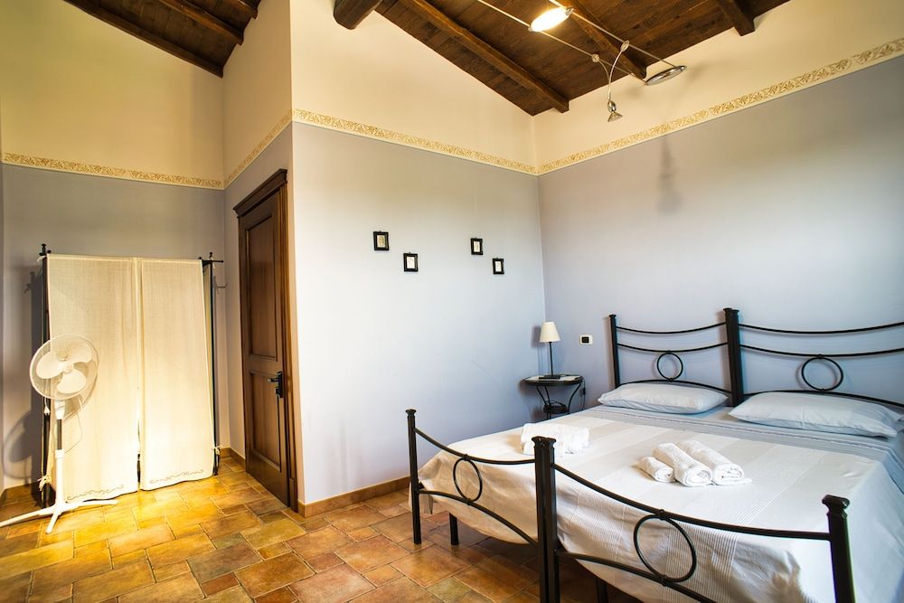 B&B Casale Ansamagi Relax & Pool Triple Room, Accessible 5