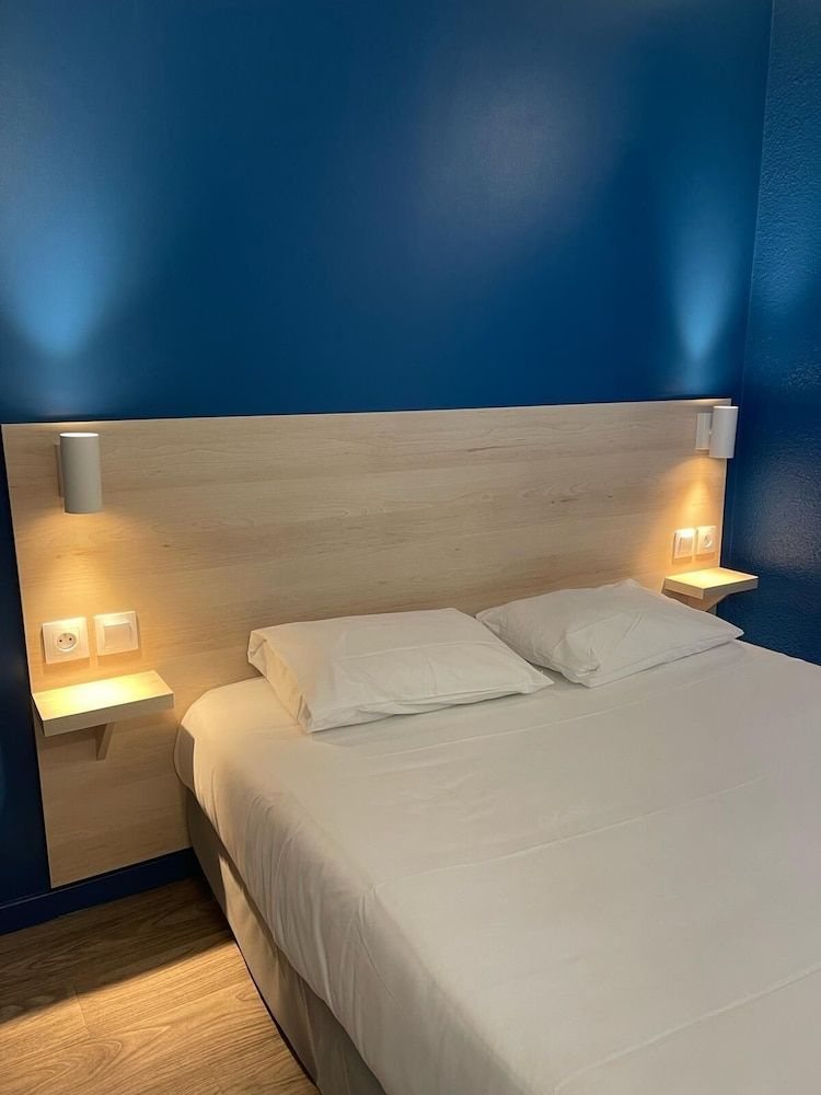 Kyriad Direct Dreux Standard Room, 1 Double Bed